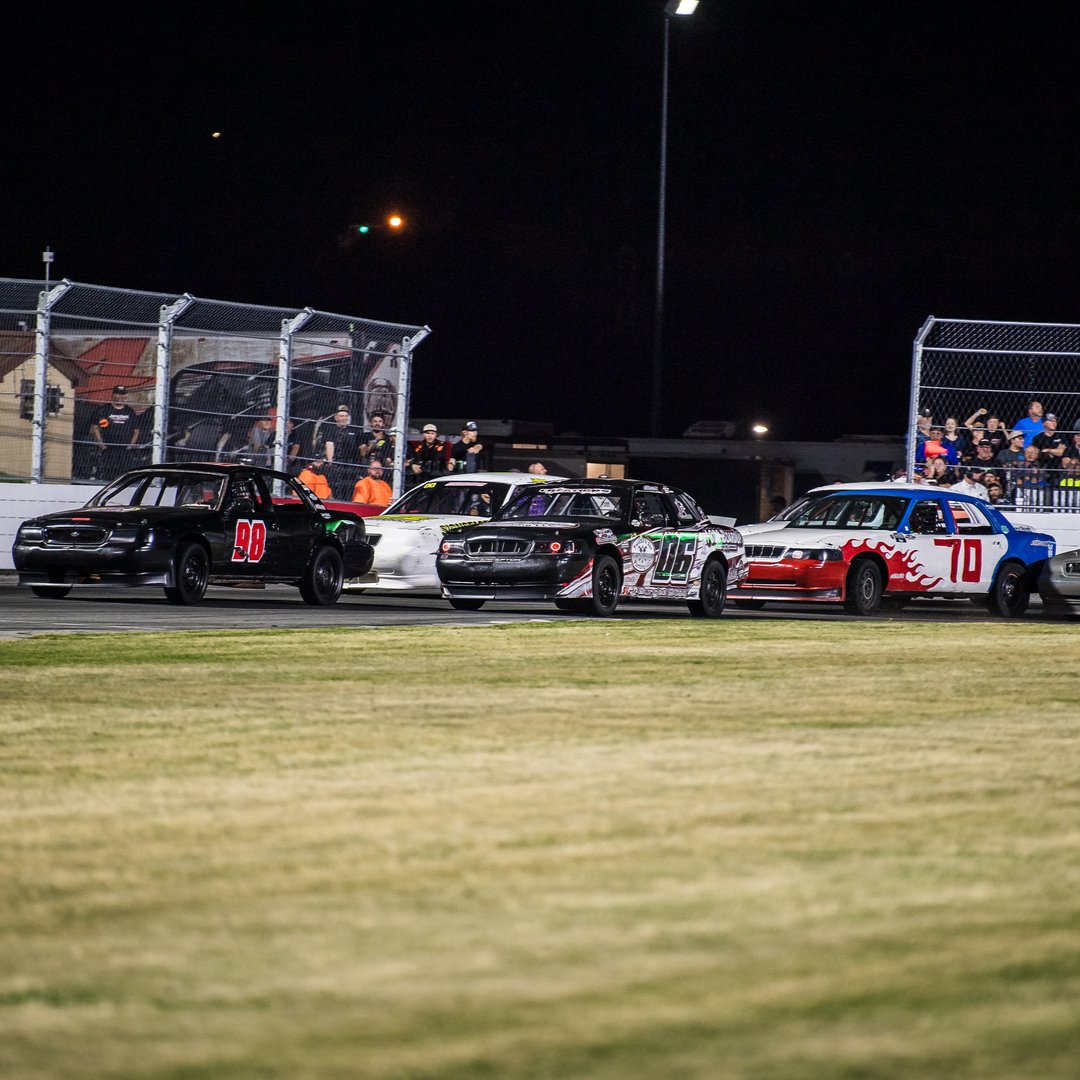 Fans and race atmosphere at Crown Vic Royale
